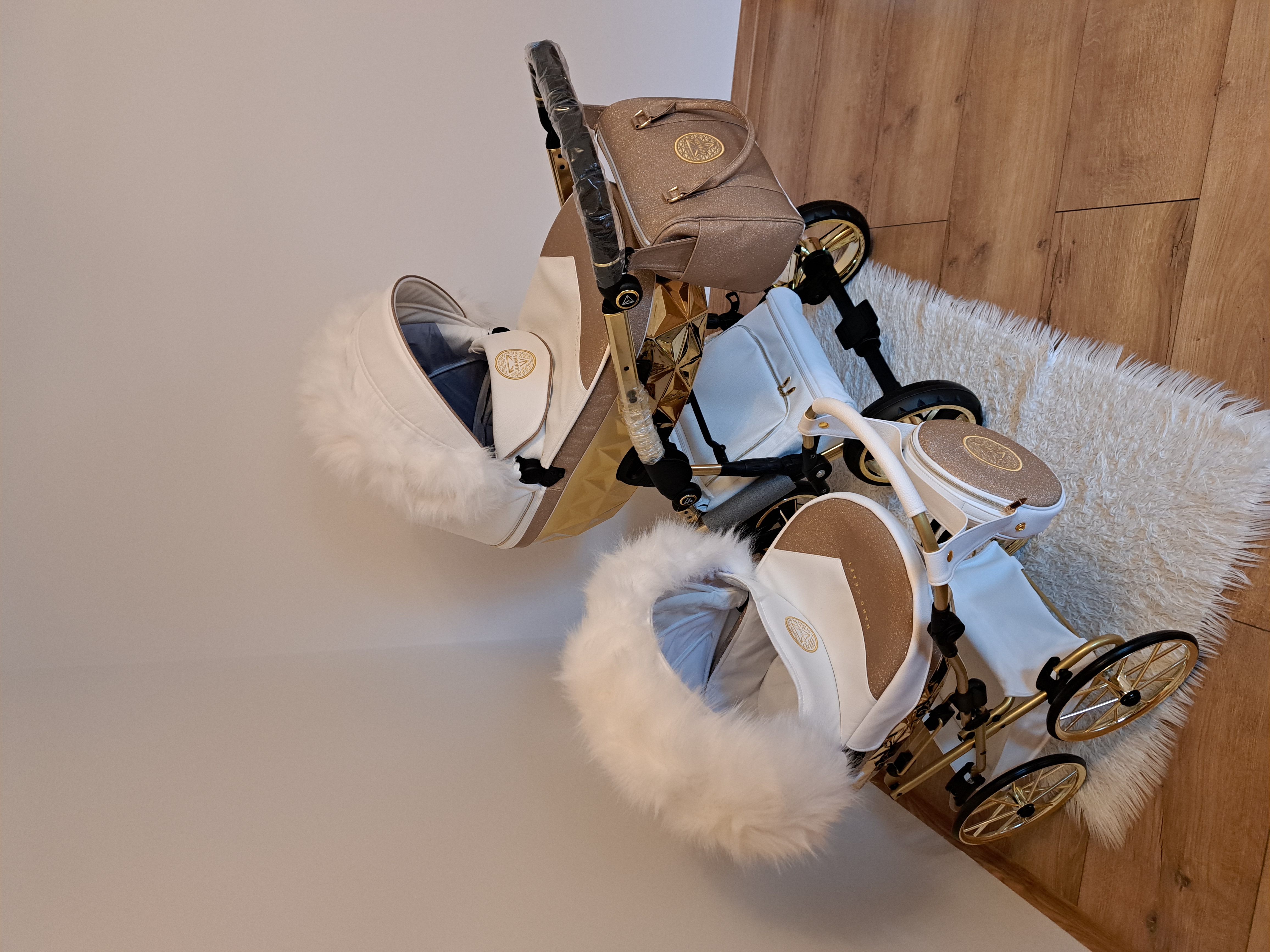 Junama Hand Craft Edition Limited pre bábiky 01