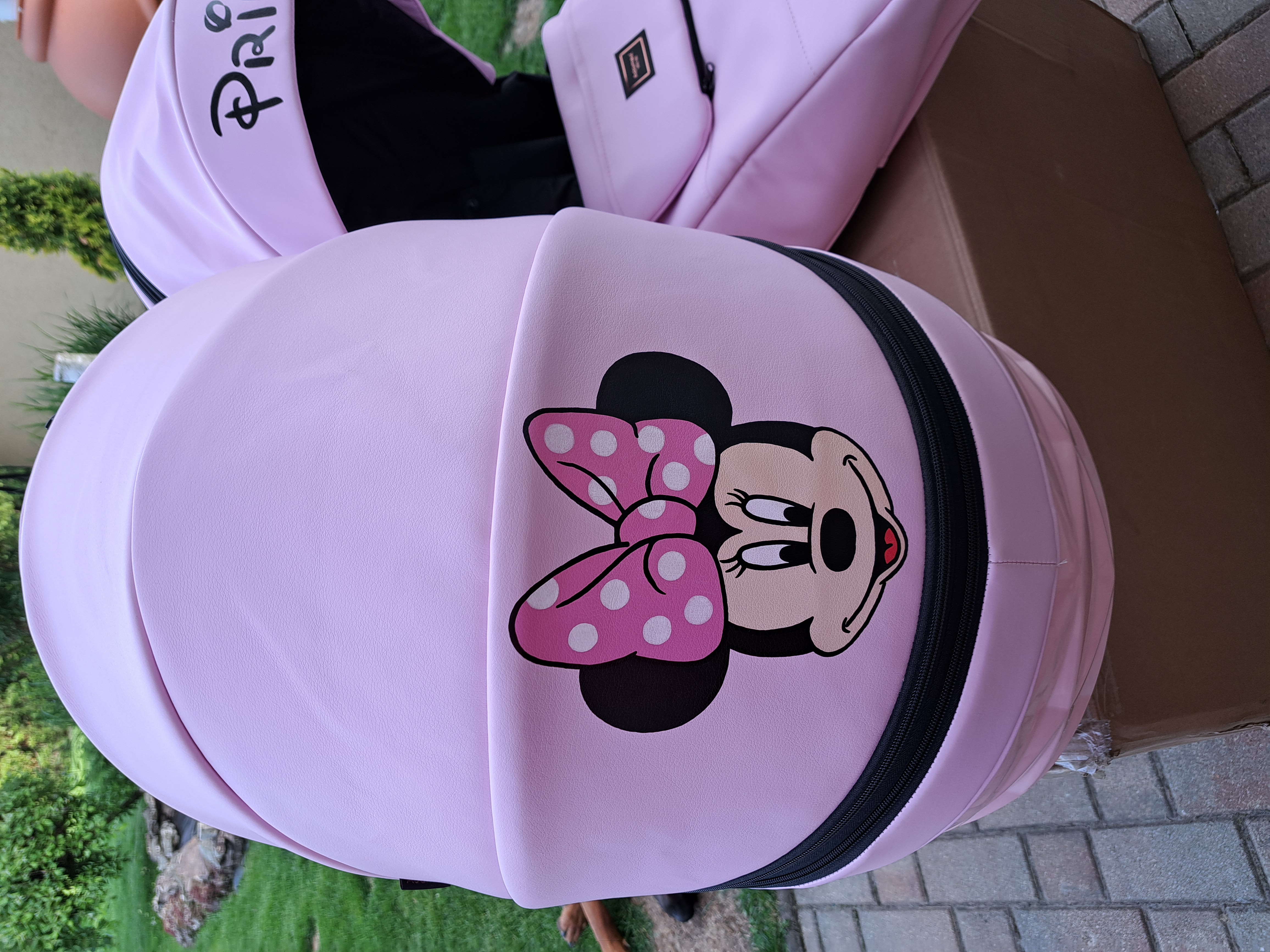 Ručne maľovaný kočík 3v1 Minnie