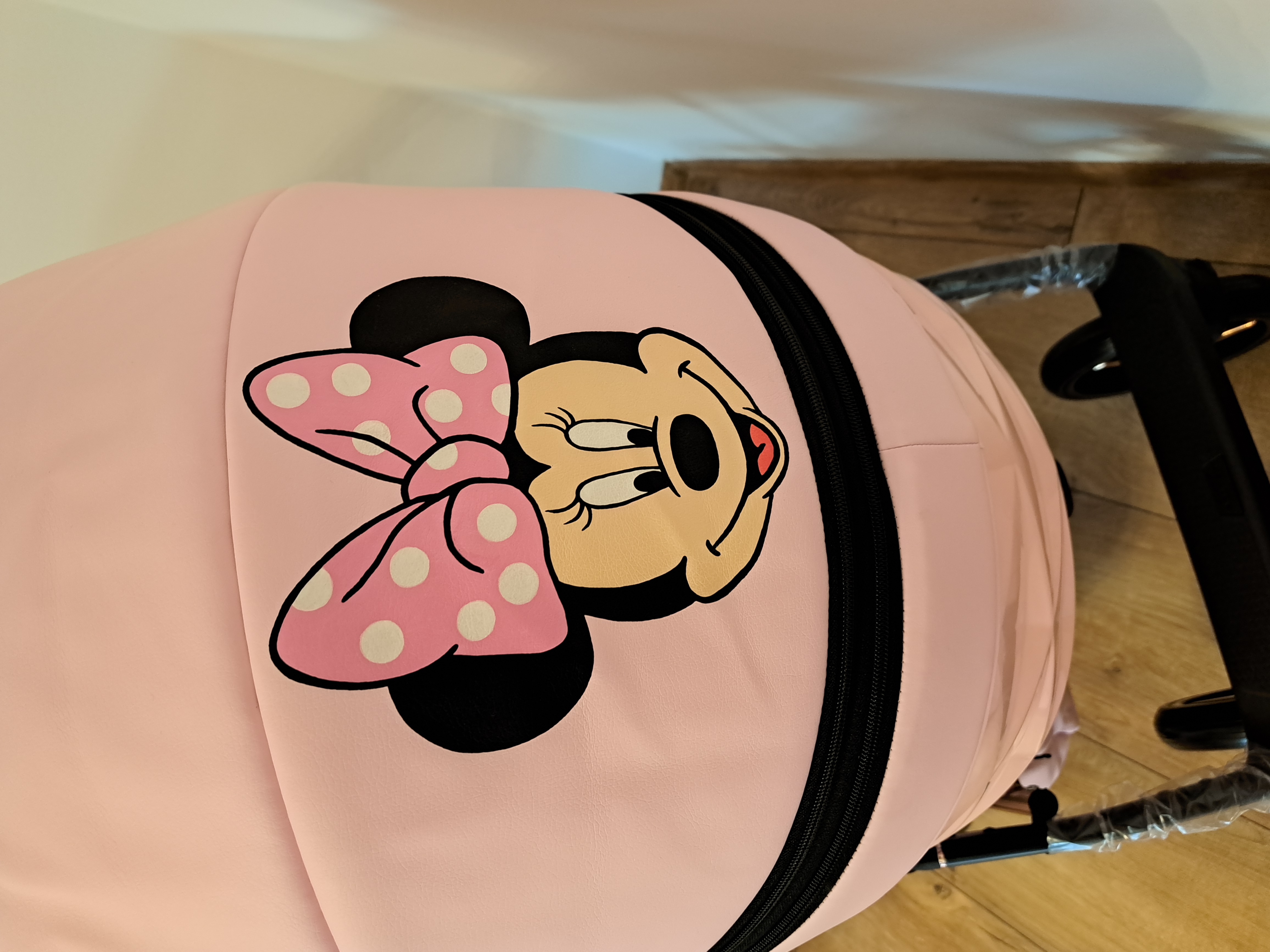 Ručne maľovaný kočík 3v1 Minnie